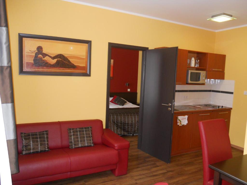 AppartHotel Belle Vue La Louvière Zimmer foto